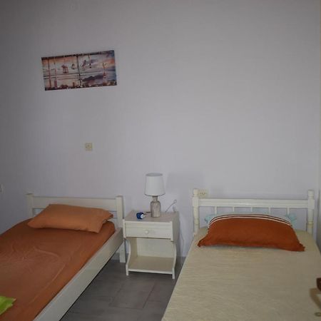 Bouka Beachfront Bungalows Agios Nikolaos  エクステリア 写真