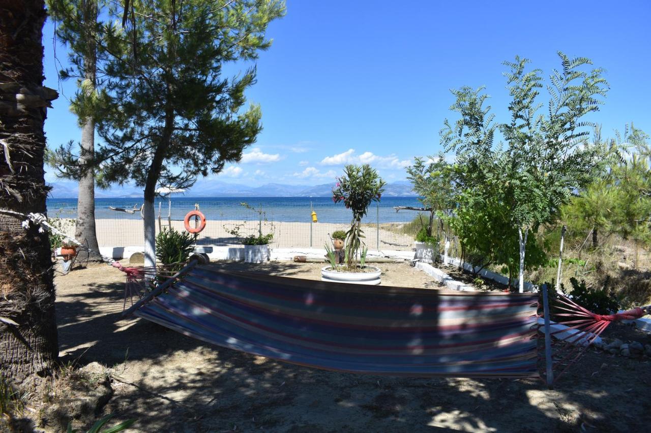 Bouka Beachfront Bungalows Agios Nikolaos  エクステリア 写真