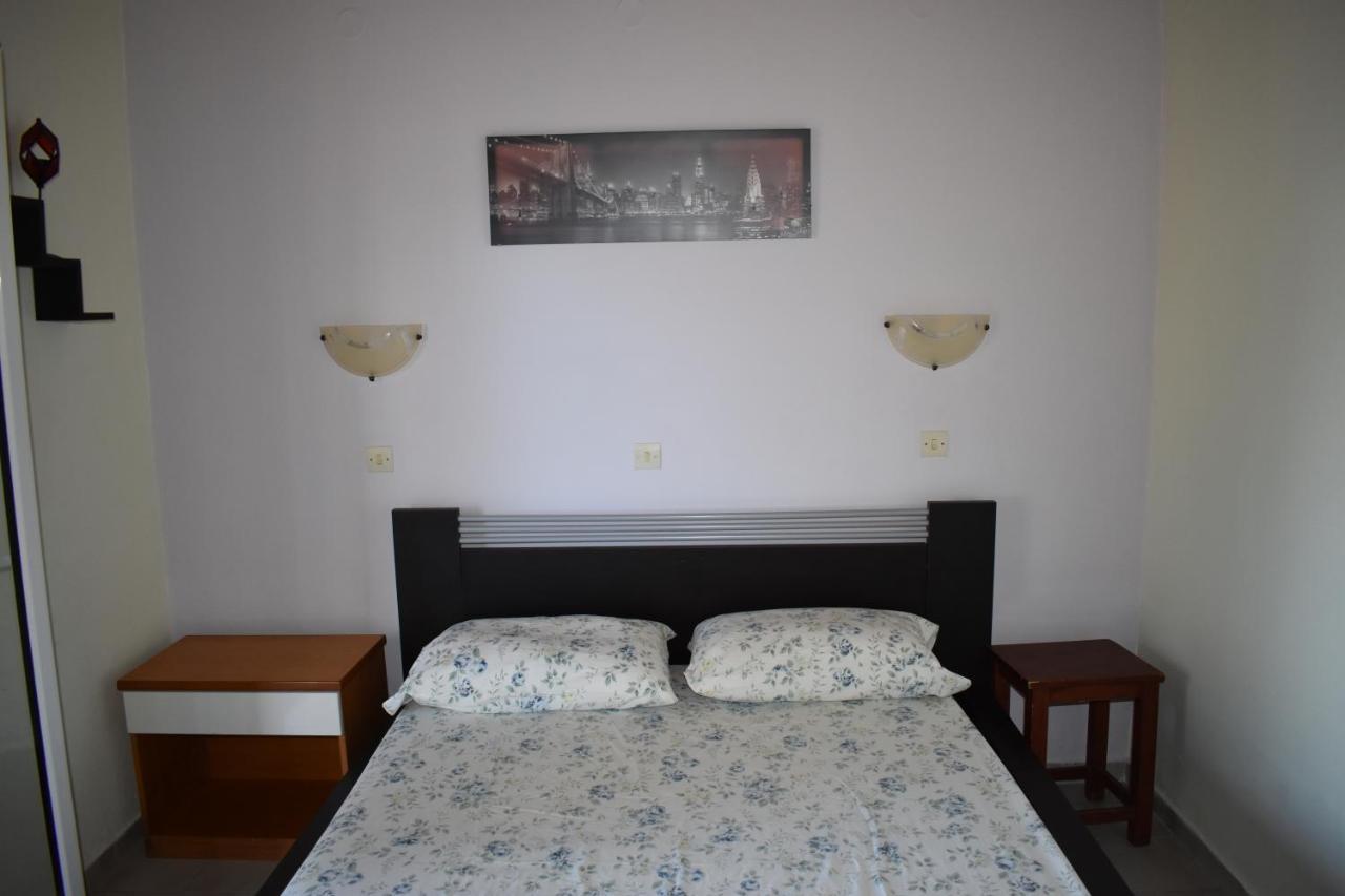 Bouka Beachfront Bungalows Agios Nikolaos  エクステリア 写真