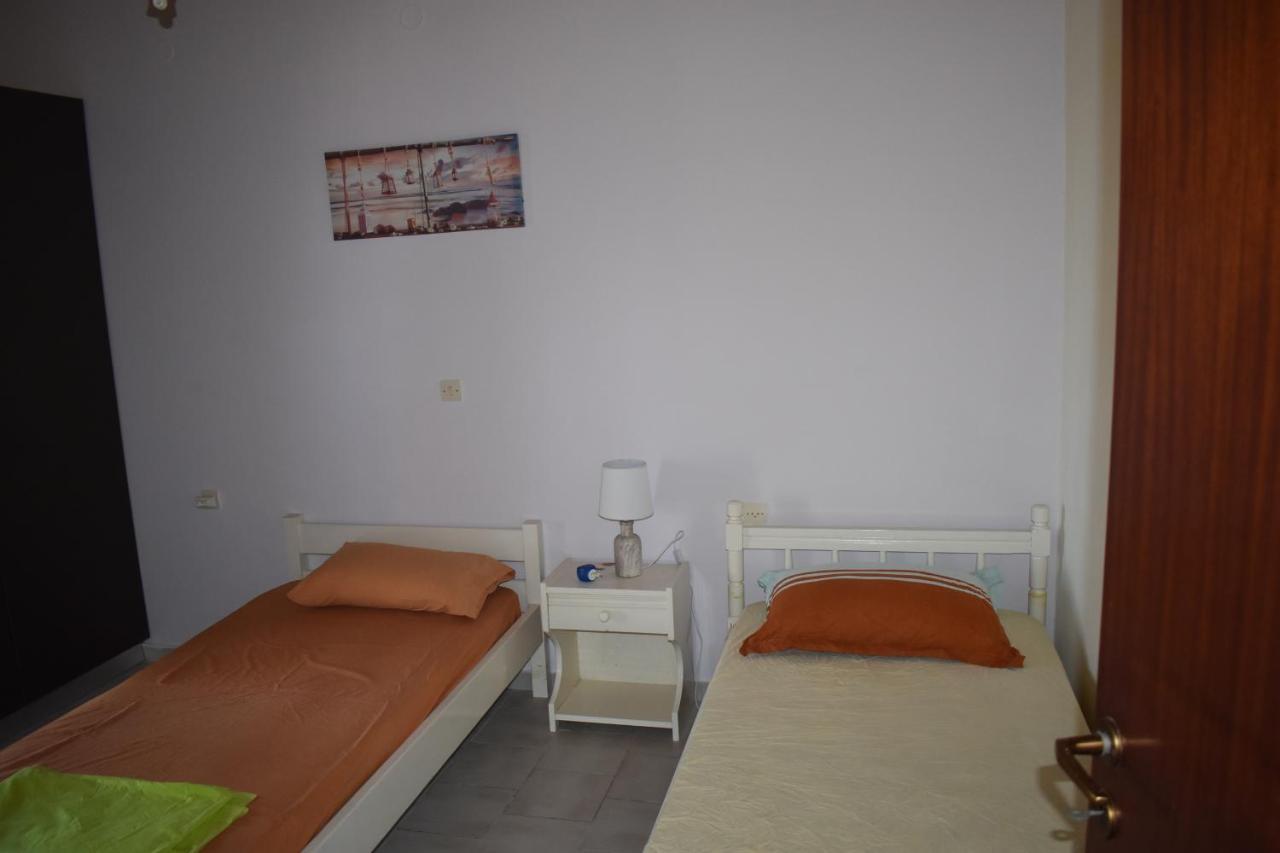 Bouka Beachfront Bungalows Agios Nikolaos  エクステリア 写真